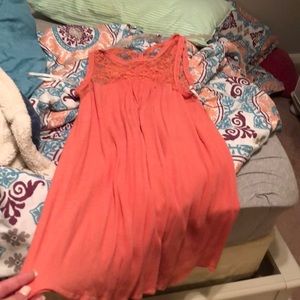 Blu Pepper coral long top